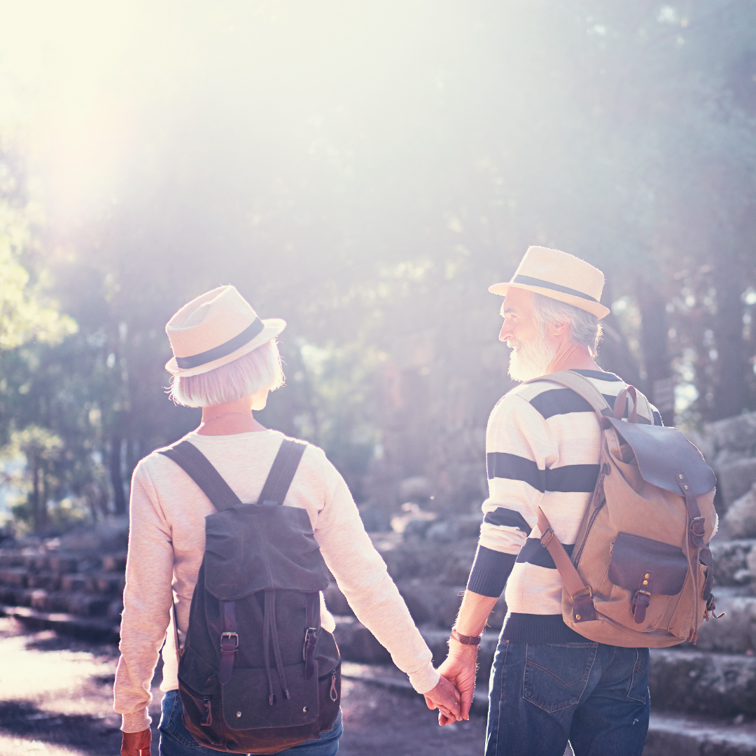 Couple on a walk in ruins – 1